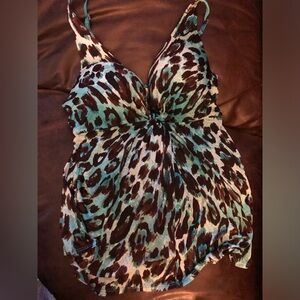EUC Victoria Secret Animal Print Sheer Pleated Loose Skirted Tankini Padded Bra